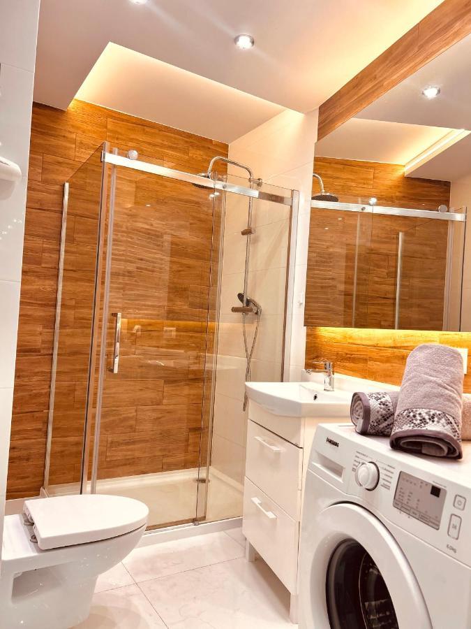 Apartment Downtown Sinatra Air-conditioned Rzeszow